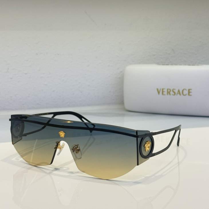 Picture of Versace Sunglasses _SKUfw79280520fw